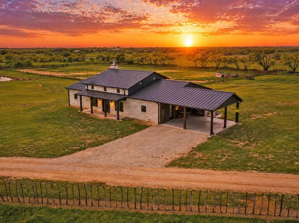 6384A Us Highway 281 S, Jacksboro, TX 76458
