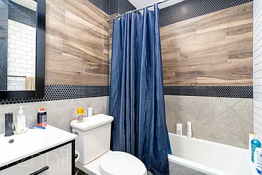 Rented by Rennit Inc.