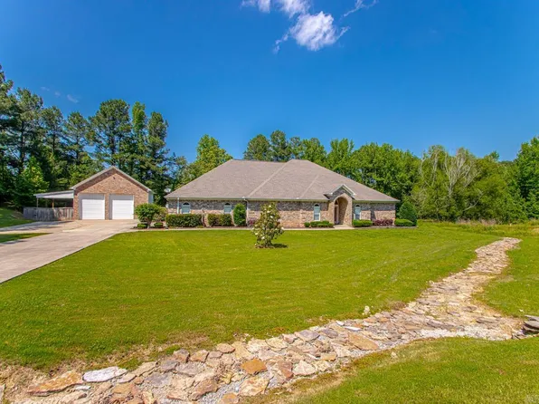 294 McKenzie Ln, Hensley, AR 72065