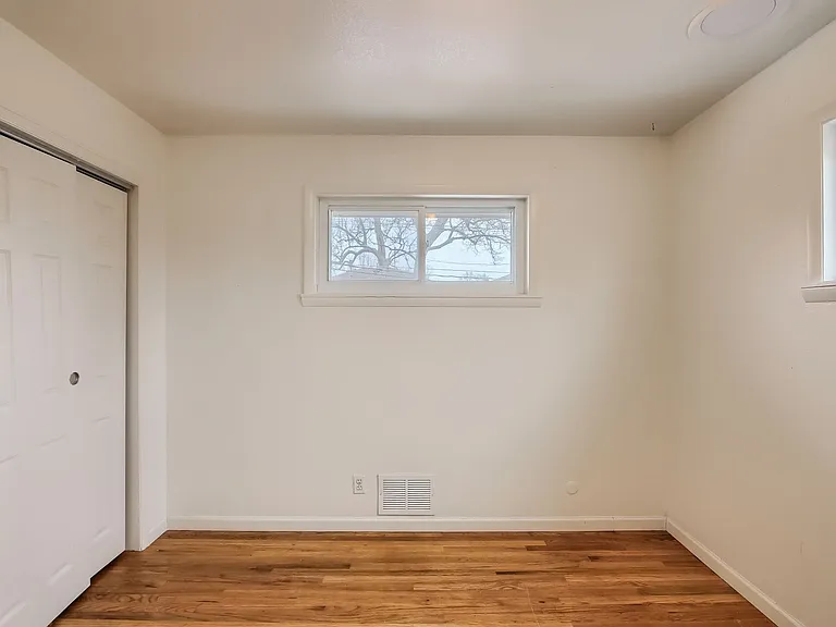 207 Teal St — Photo 20