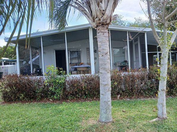 33 Manor Dr
