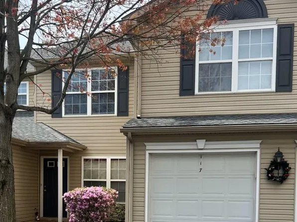 117 Oriole Ct, Hummelstown, PA 17036