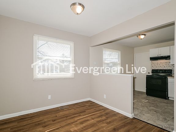 5th image of 2048 Aristocrat Dr