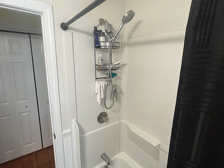 191 Congress Ave #2 — Photo 8