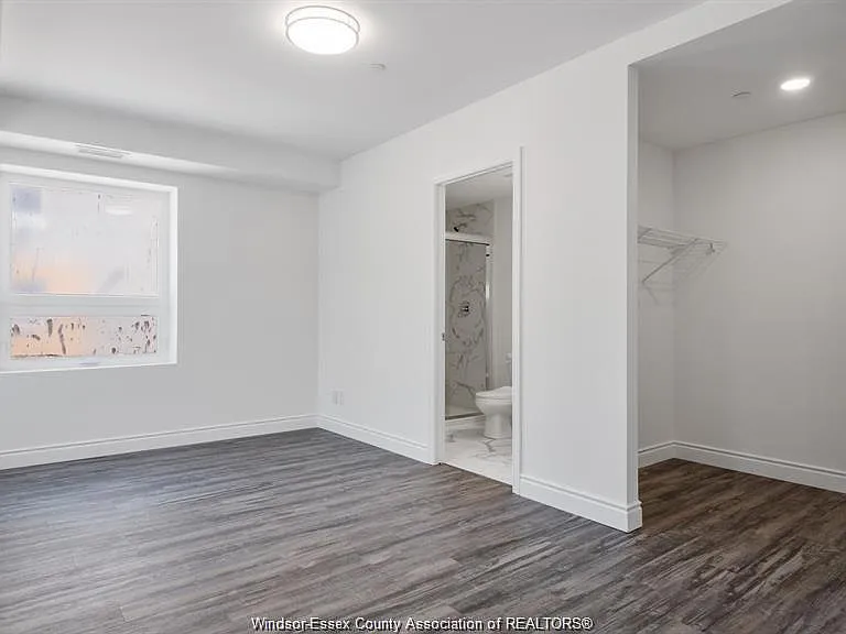 1675 Banwell Rd #202 — Photo 7