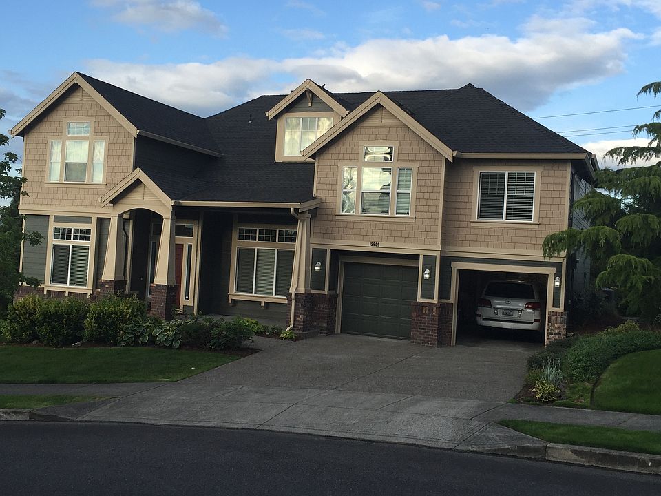 2nd image of 15909 NE 28th Ave