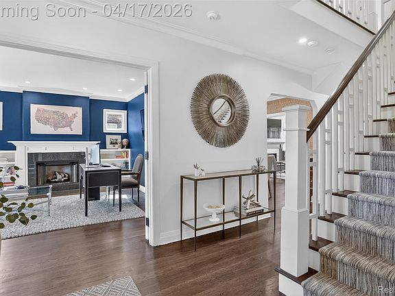 3rd image of 1742 Latham Rd