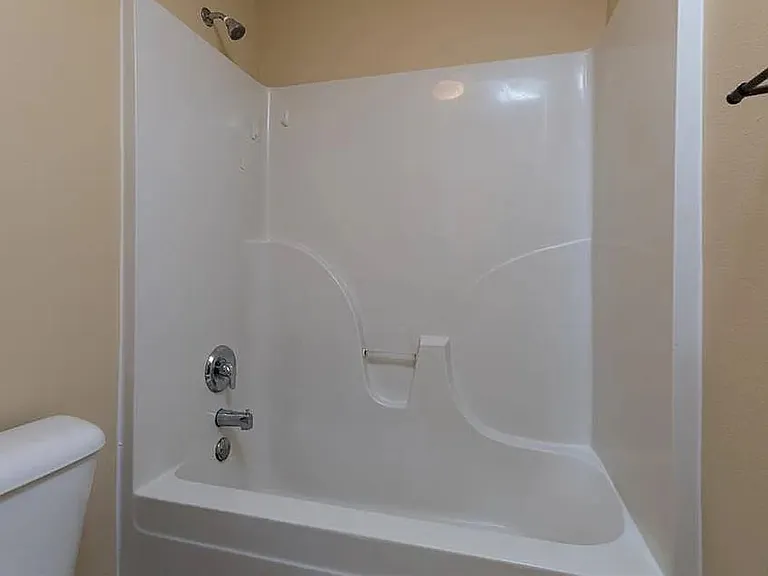 8680 Hamilton Bridges Dr S — Photo 9