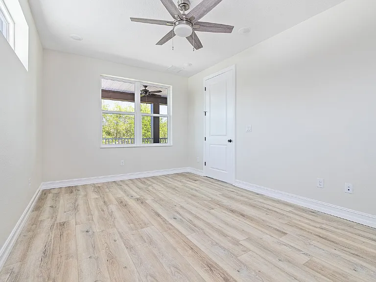 3208 N Rome Ave — Photo 28