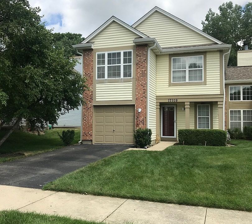 1st image of 17128 W Cunningham Ct