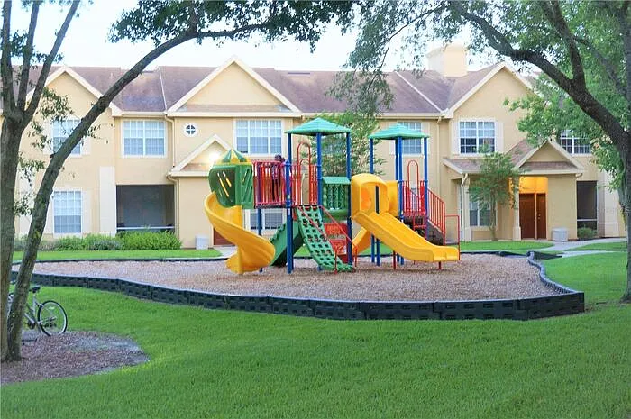 822 Grand Regency Point #103 — Photo 23