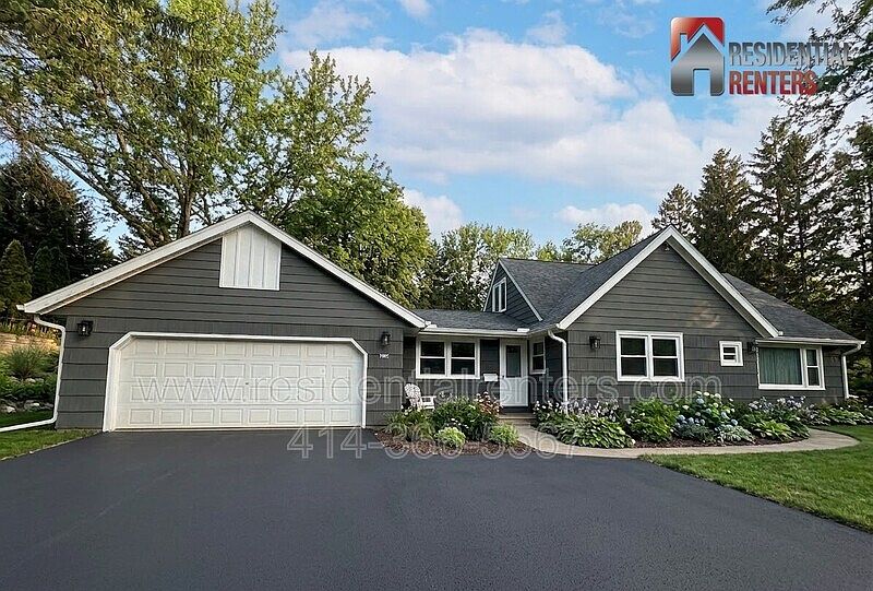 1st image of 2555 N Calhoun Rd