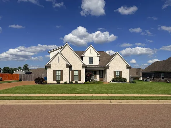304 Cotton Fall Dr, Atoka, TN 38004