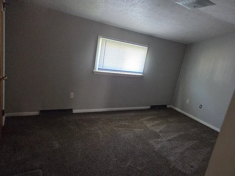 535 Elmford Ave SW #2 — Photo 7