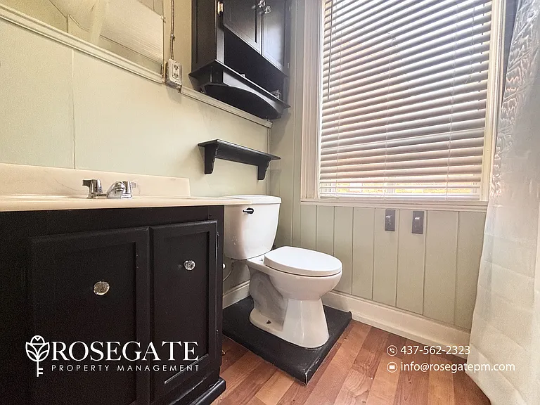 47 Gowan St #B — Photo 23