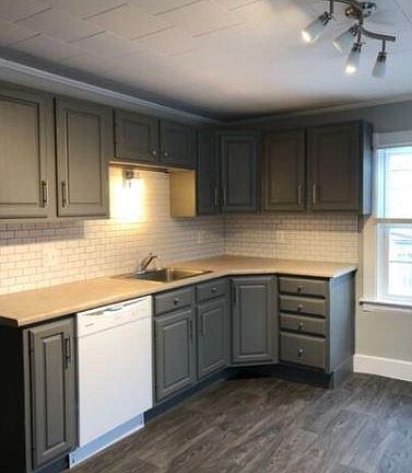 2nd image of 799 Gray Rd #3