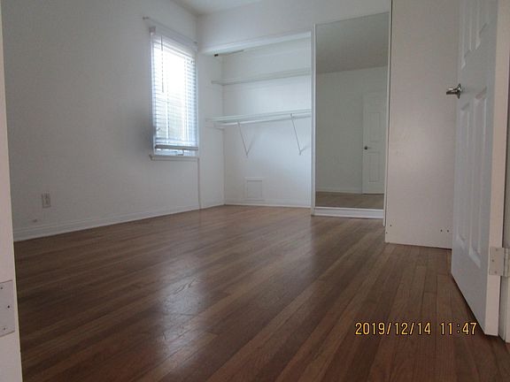 5th image of 1352 Ocean Park Blvd