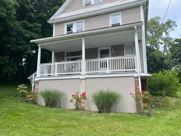 220 New Haven Ave #1, Milford, CT 06460