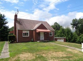 1067 Oak Ave, Ambridge, PA 15003