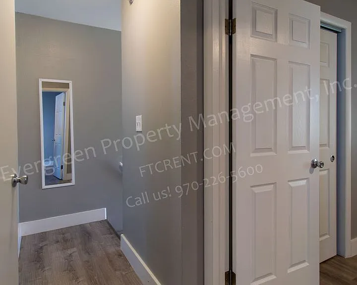2012 W Plum St — Photo 16
