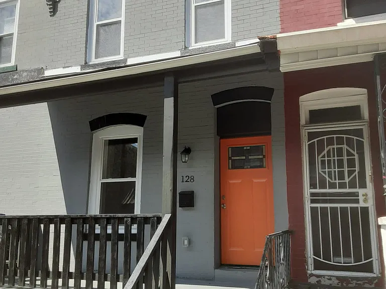 128 N Dearborn St — Photo 21