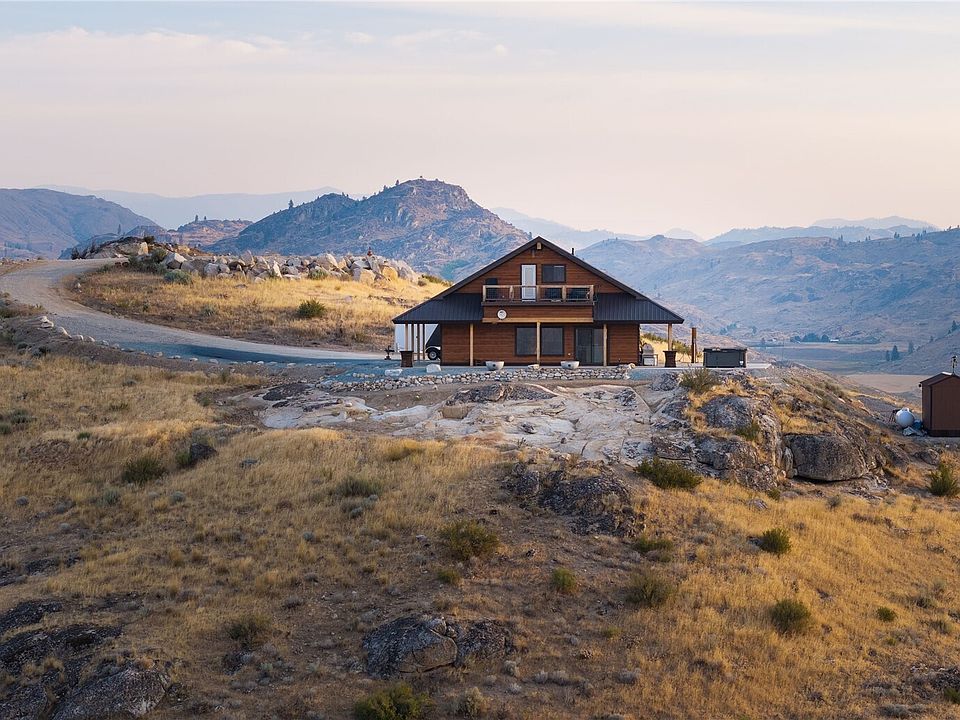 1st image of 66 Sugrloaf Rd.
