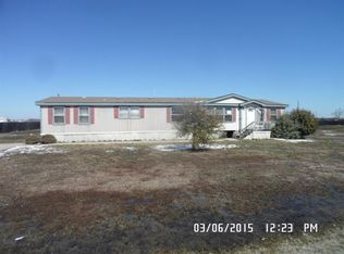 150 Hearne Ln, Ferris, TX 75125