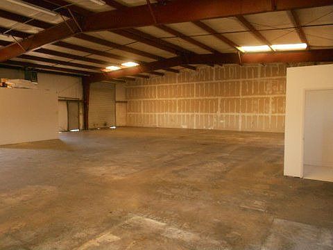 4th image of 132 Christy Ln Ste B