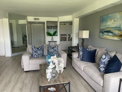 3959 Via Poinciana #302, Lake Worth, FL, 33467