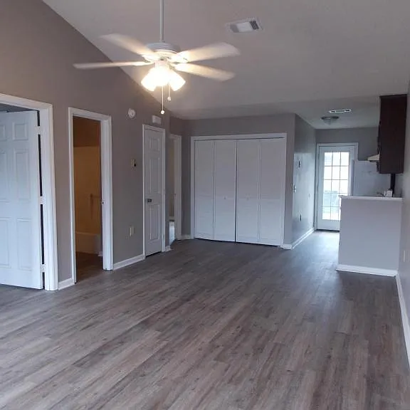 230 Lanier Dr #42 — Photo 1