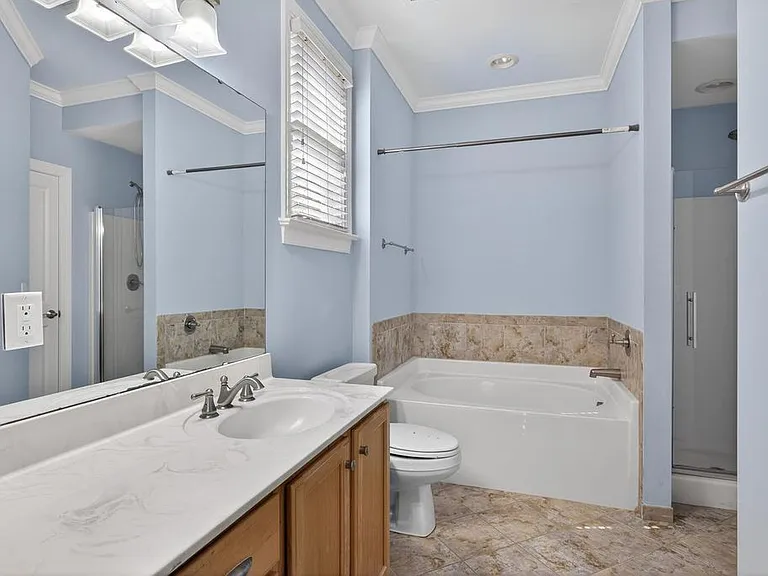 401 Finsbury St #102 — Photo 13