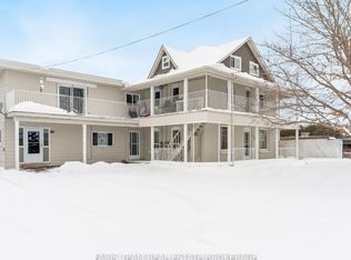 346 Lafontaine Rd W, Tiny, ON L9M0H1