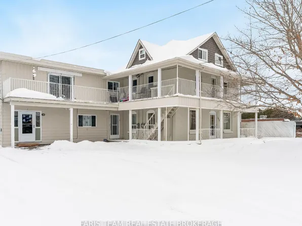 346 Lafontaine Rd W, Tiny, ON L9M 0H1