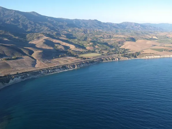 10920 Calle Real Unit 1, Goleta, CA 93117