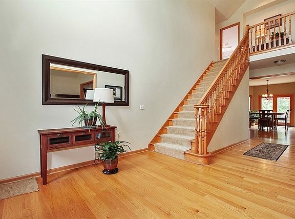 2nd image of 12041 Flint Dr