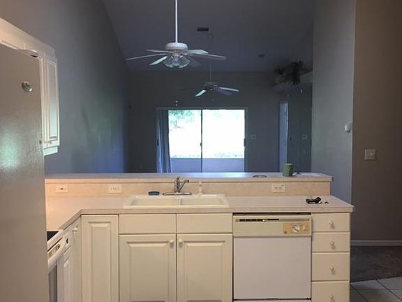3rd image of 1656 Woodland Dr #0