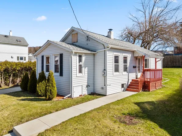 24 Grandview Ave, Binghamton, NY 13904