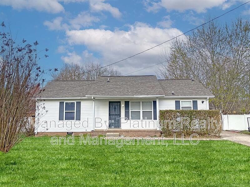 1st image of 544 Jacquie Dr