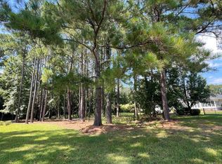 691 Covington Dr NW, Calabash, NC 28467