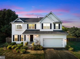 425 Crosman Ct, Purcellville, VA