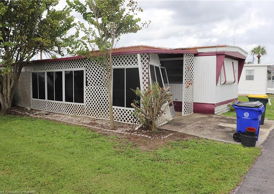 1st image of 30499 Sunrise Blvd