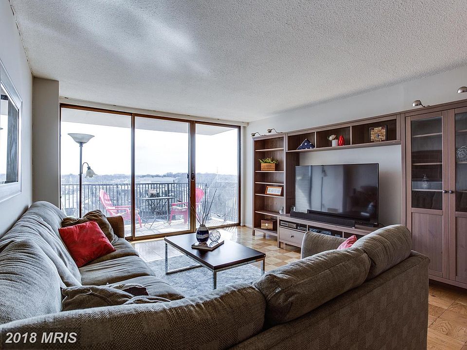 1st image of 118 Monroe St #11