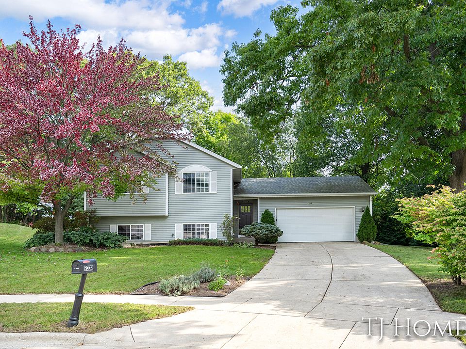 1st image of 2338 Cornelia Ct NW