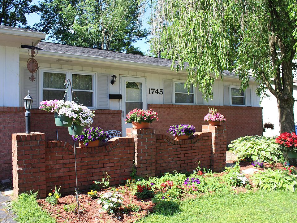 2nd image of 1745 Norma Rd