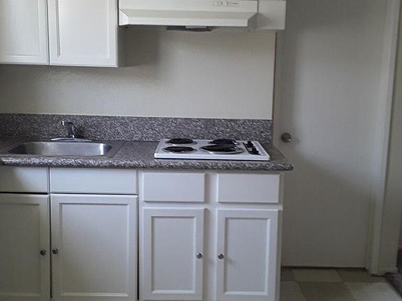 3rd image of 333 W Halesworth St Unit 201