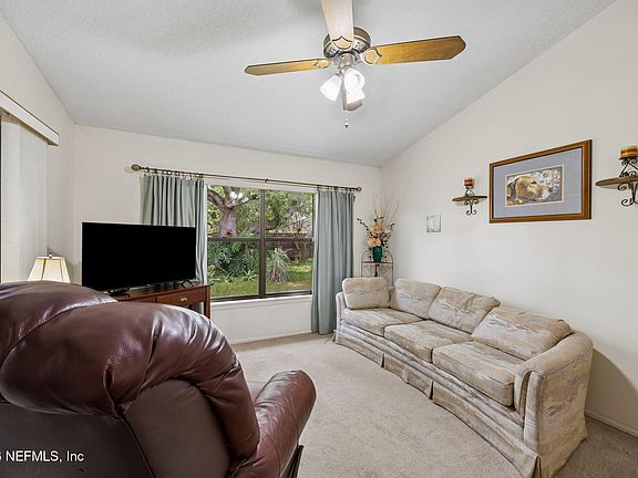5th image of 3554 TIARA Way W