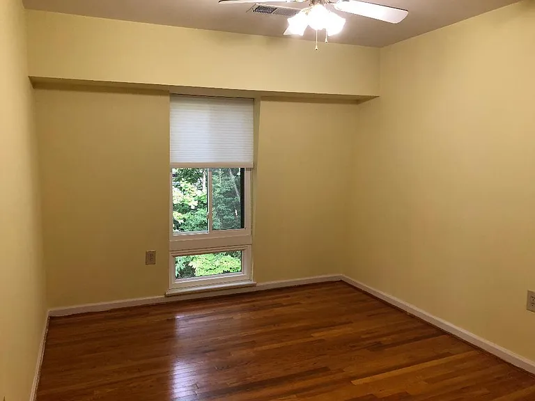 8147 Inverness Ridge Rd — Photo 12