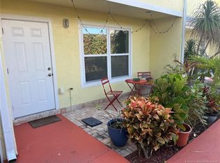 2801 N Highway A1a APT F, Fort Pierce, FL 34949