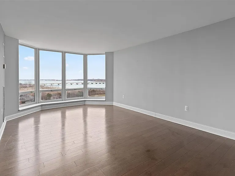 250 E Harbortown Dr #1305 — Photo 4