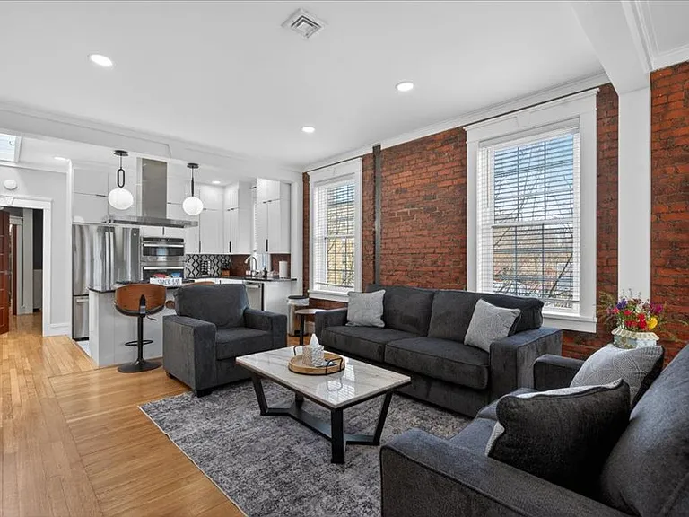 86 Remsen St #3 — Photo 3